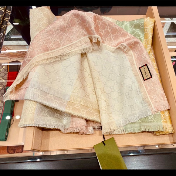 Gucci Silk Wool Shawl - Picture 6 of 10